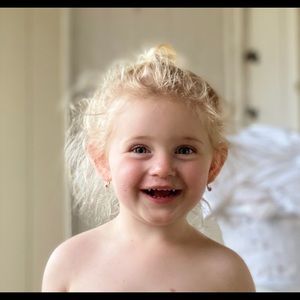 Meet your Posher, Tanya